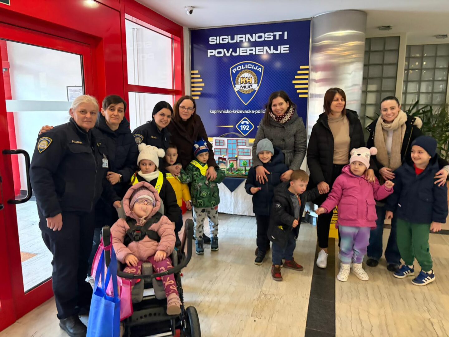 WhatsApp Image 2025-11-27 at 12.04.16 (1)